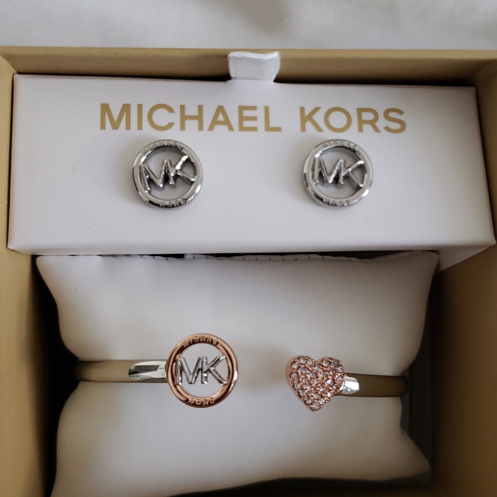Michael Kors Silver and Rose Gold Jewelry Set
